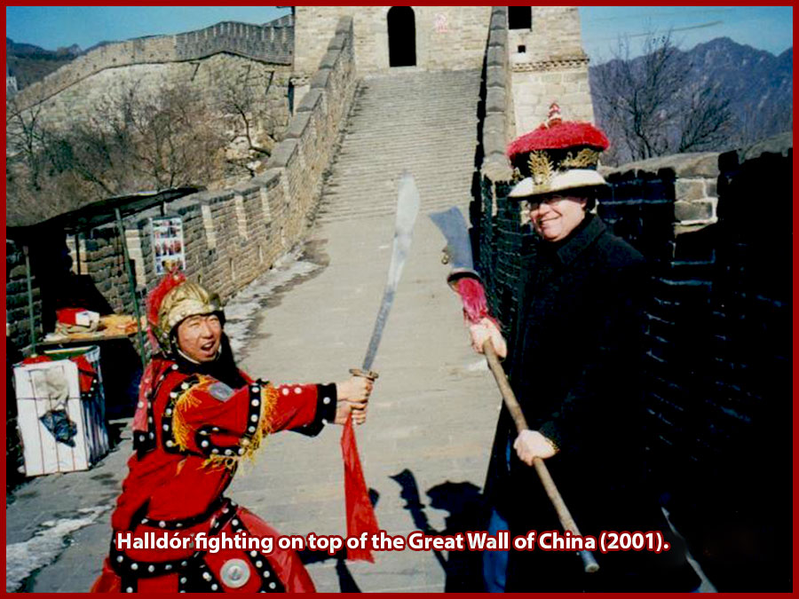 Halldór on top of the Great Wall of China (2001)